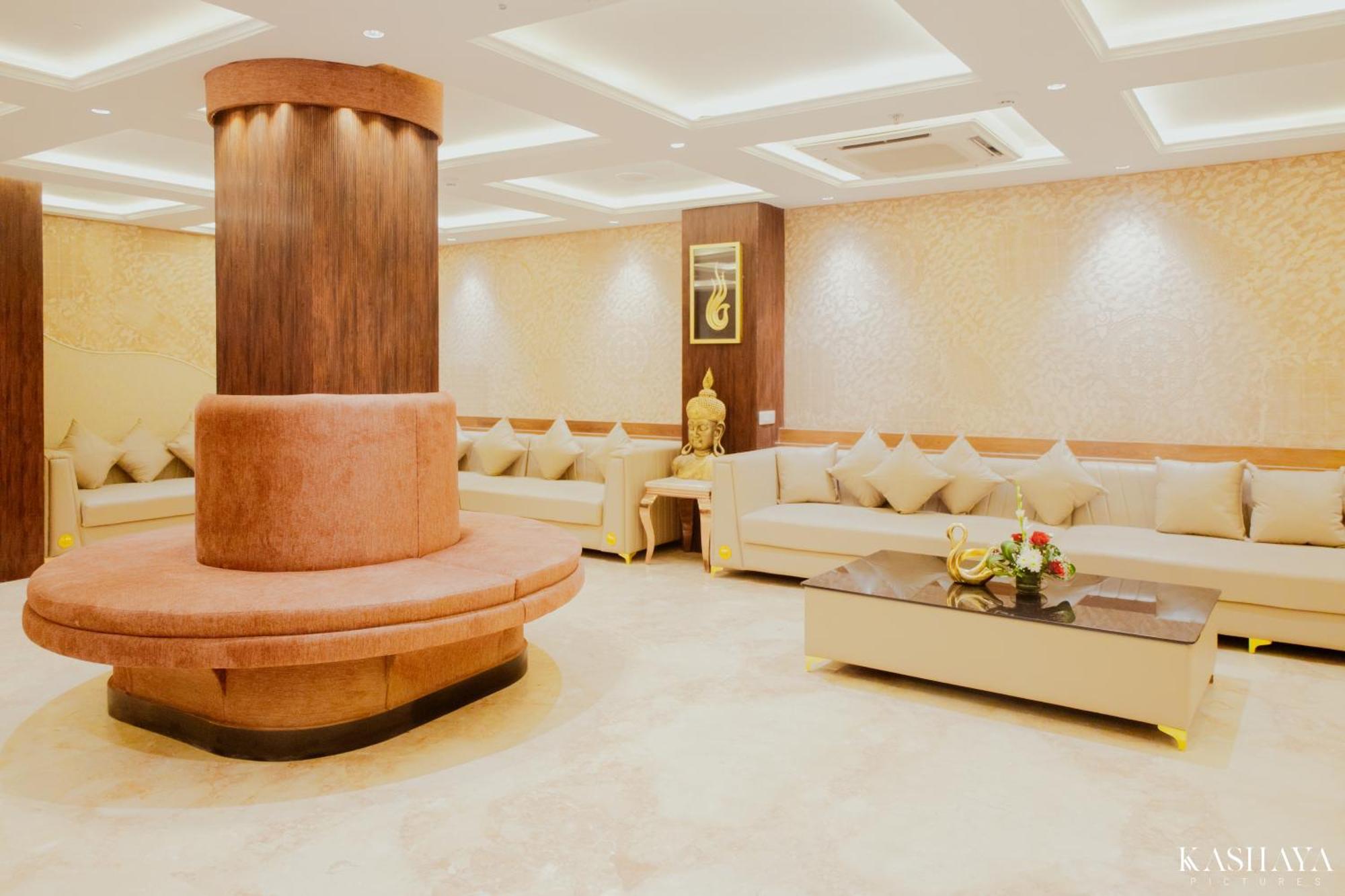 Hotel Ratan Mahal Datia ภายนอก รูปภาพ